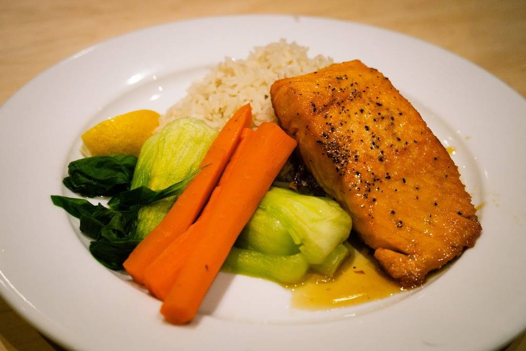 The Jolly Taxpayer Bar & Grill | restaurant | 3050 Woodroffe Ave unit 7-8, Nepean, ON K2J 4K6, Canada | 6138251122 OR +1 613-825-1122