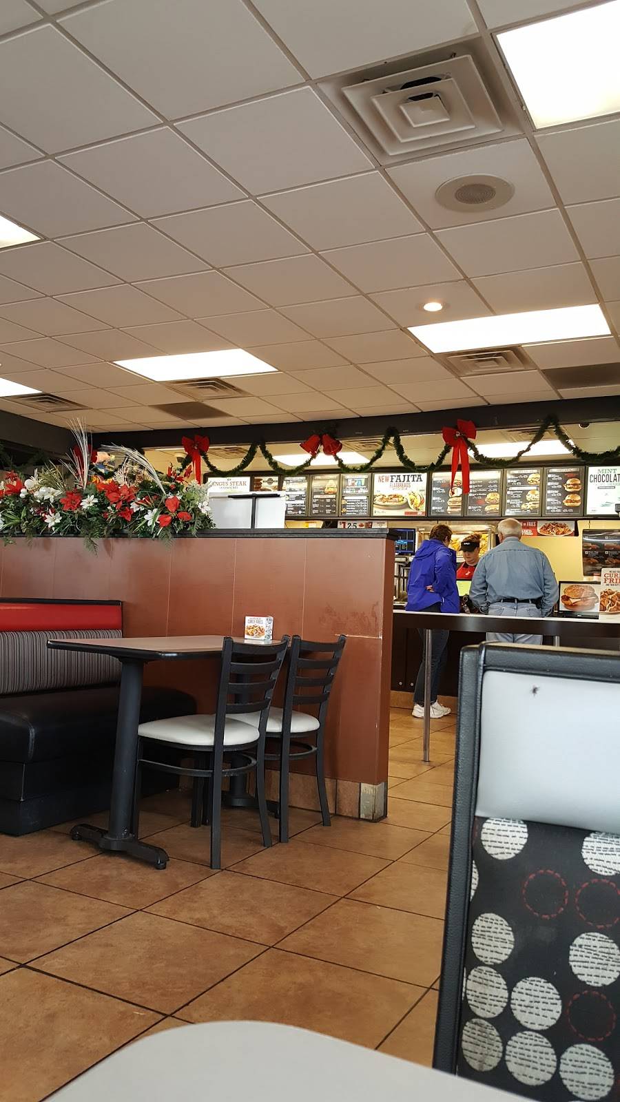 Arbys | restaurant | 966 Maple St, Russell Springs, KY 42642, USA | 2708663984 OR +1 270-866-3984