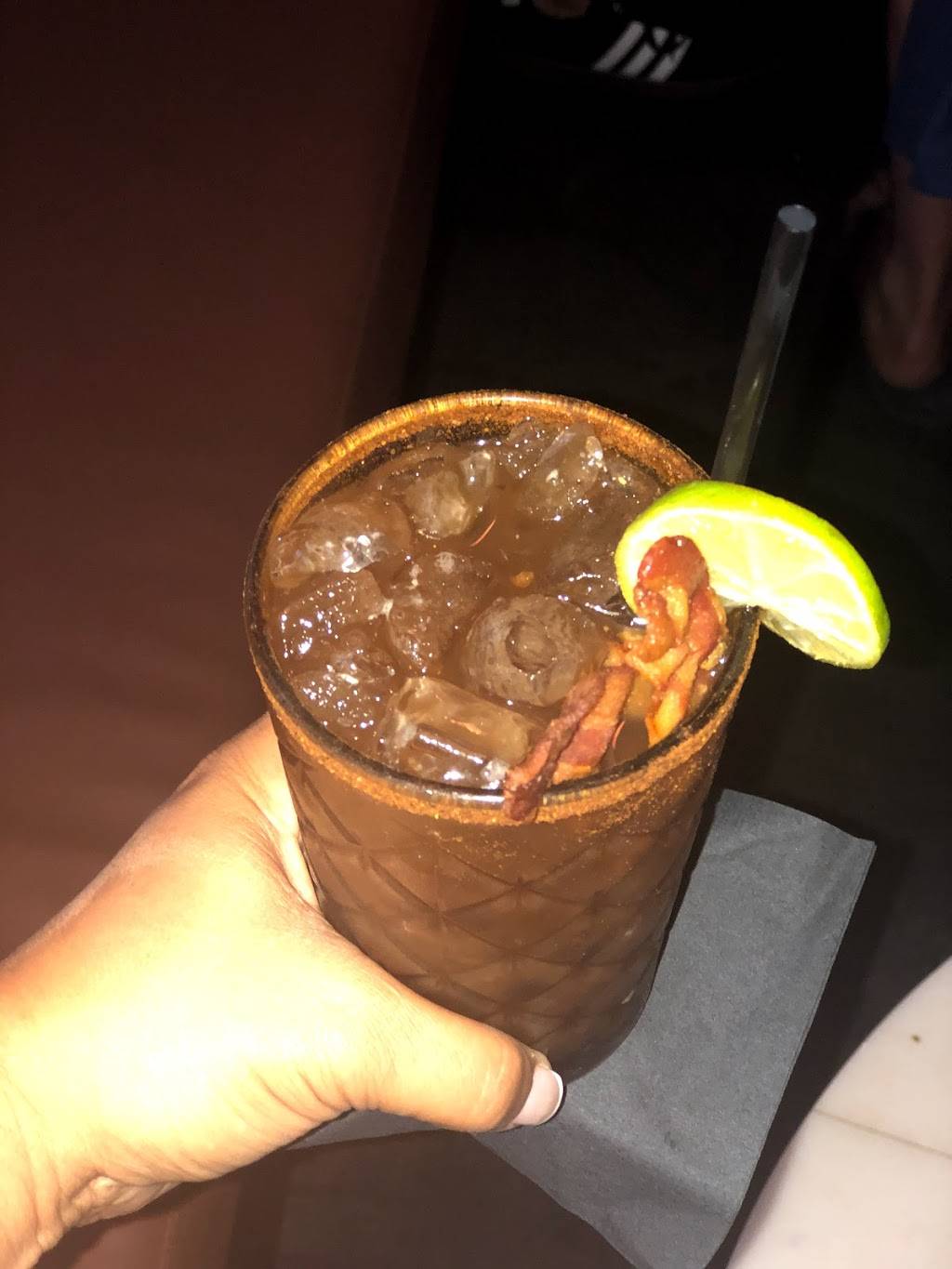 The Lounge by The Arketekt | restaurant | 1200 Brickell Bay Dr #107, Miami, FL 33131, USA | 7864826989 OR +1 786-482-6989