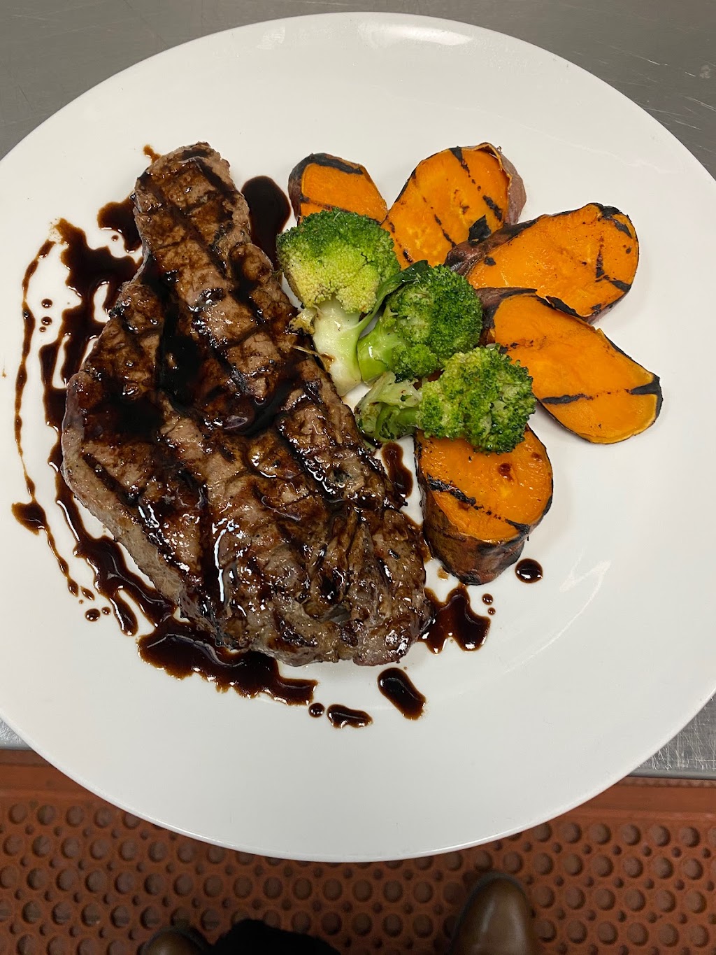 Robiolina Amore | restaurant | 9 Lee Airpark Dr b100, Edgewater, MD 21037, USA | 4437755924 OR +1 443-775-5924