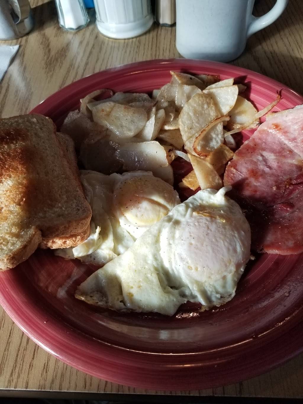 Michelles Home Cooking | restaurant | 11256 US-15, Clarksville, VA 23927, USA | 4343744400 OR +1 434-374-4400