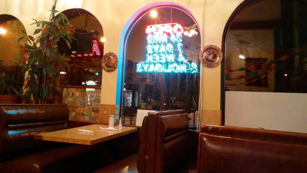 El Presidente Restaurante | restaurant | 2558 N Ashland Ave, Chicago, IL 60614, USA | 7735257938 OR +1 773-525-7938