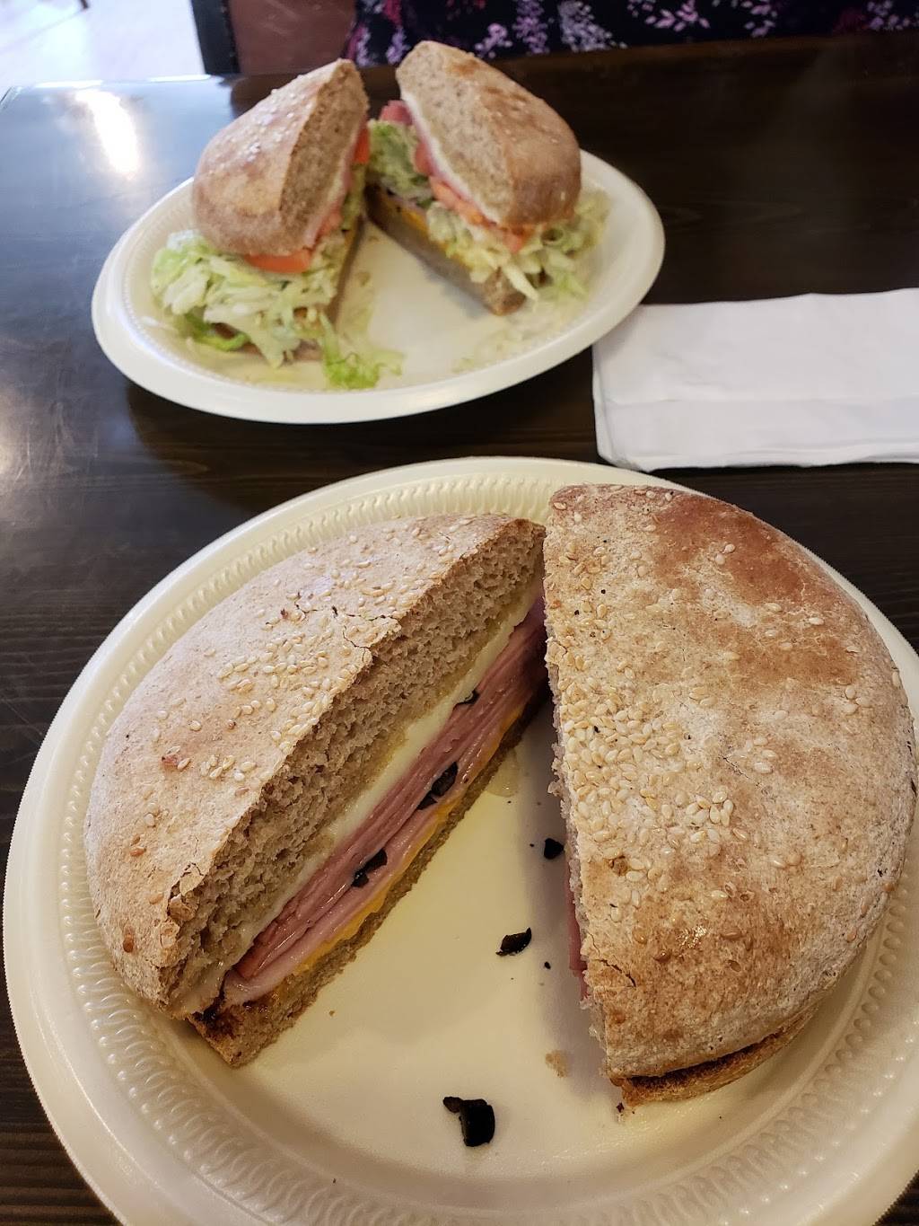 Schmaltzs Sandwich Shoppe | restaurant | 4445, 1412 N Valley Mills Dr #136, Waco, TX 76710, USA | 2547763694 OR +1 254-776-3694