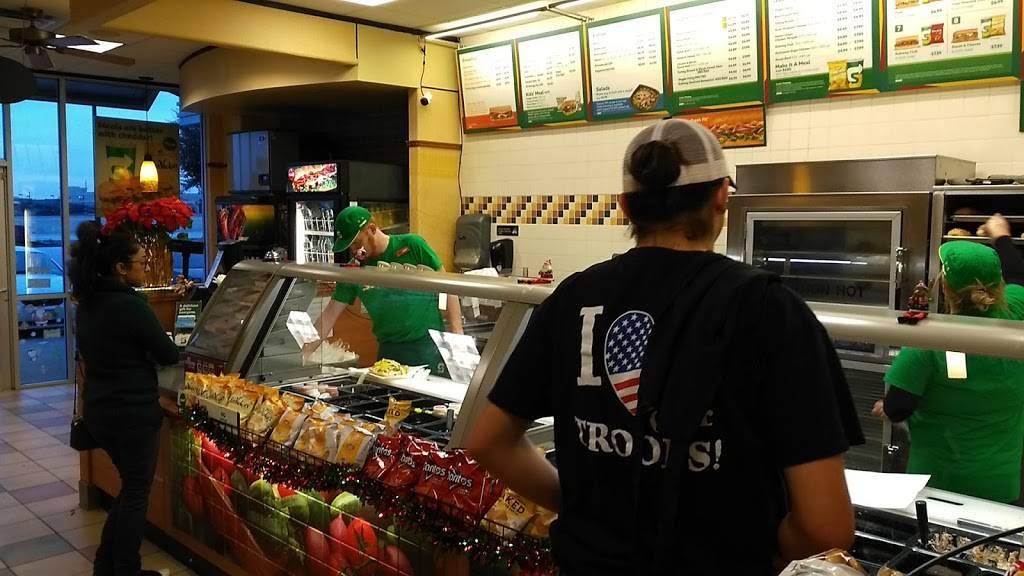 Subway Restaurants | restaurant | 24326 Southwest Fwy, Rosenberg, TX 77471, USA | 2813419788 OR +1 281-341-9788