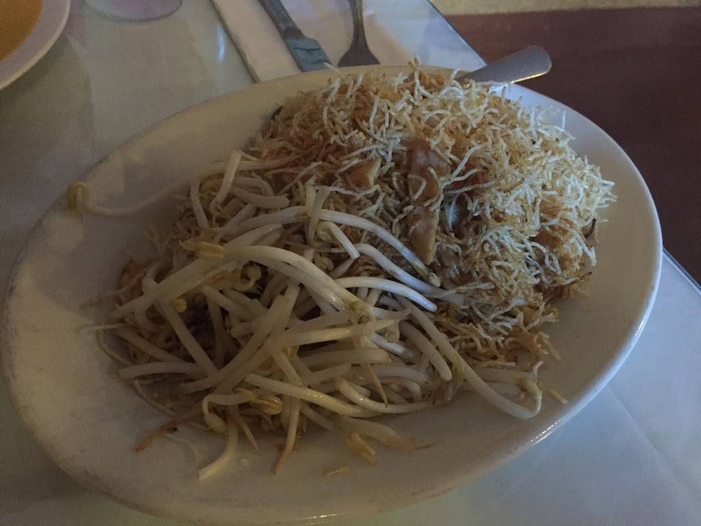 Songkran Thai Restaurant | restaurant | 2309 S Ridgewood Ave, South Daytona, FL 32119, USA | 3867600300 OR +1 386-760-0300