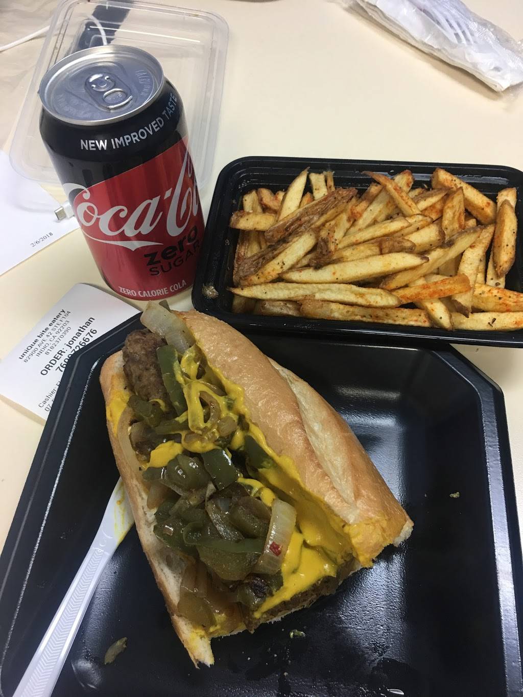 Unique Bite Eatery | restaurant | 82900 Ave 42, Indio, CA 92203, USA | 7603428286 OR +1 760-342-8286