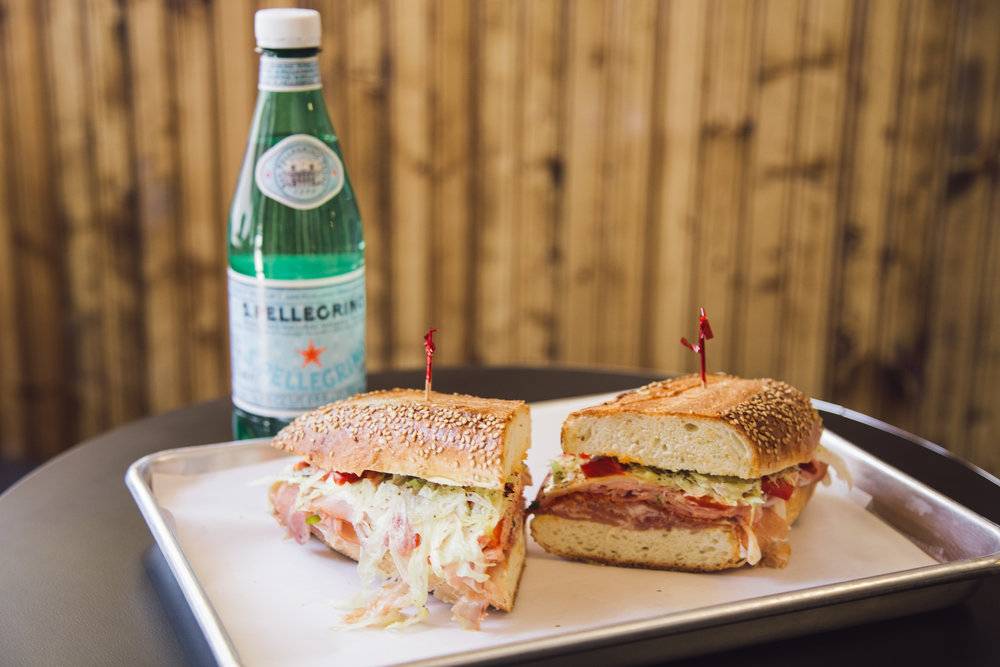 Reginas Grocery | restaurant | 418 Meridian Ave, Miami, FL 33139, USA | 3057638934 OR +1 305-763-8934