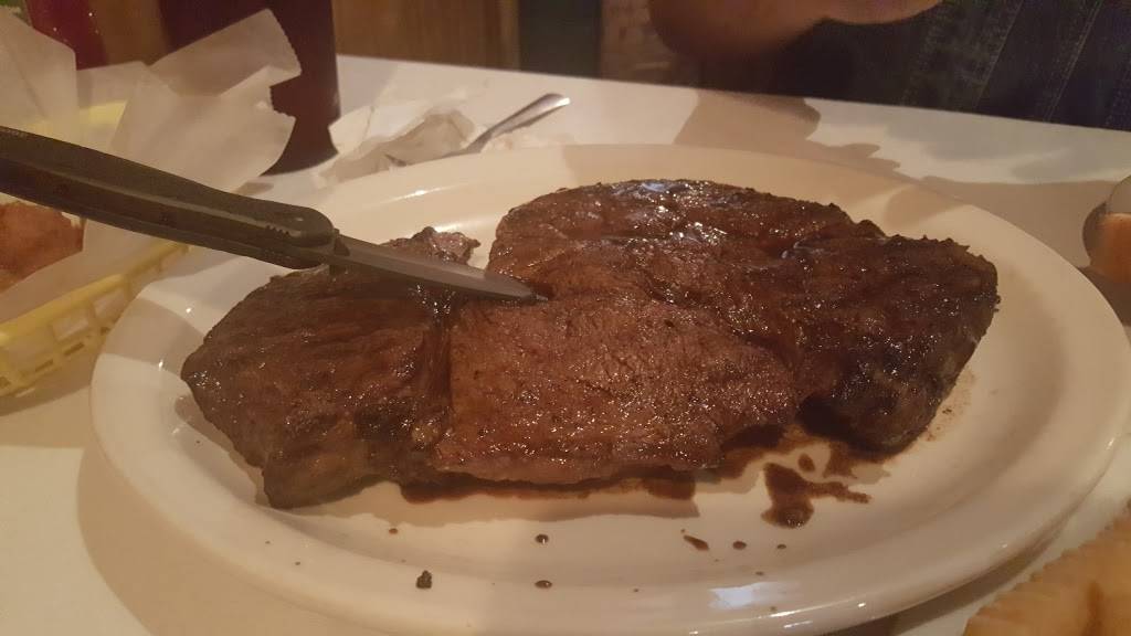 Driskill Fish & Steak | restaurant | 2450 Main St, Plantersville, MS 38862, USA | 6628400040 OR +1 662-840-0040