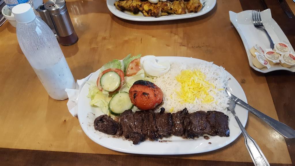 Kish Restaurant | restaurant | 8136 Yonge St, Thornhill, ON L4J 1W5, Canada | 9057091223 OR +1 905-709-1223