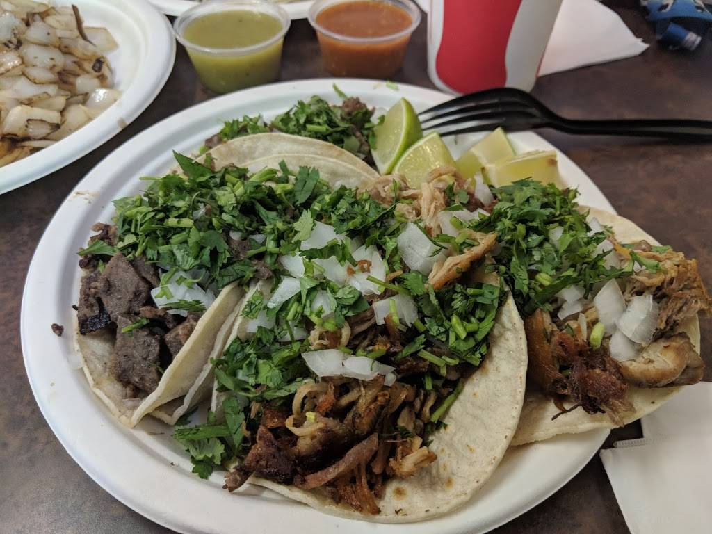 El Sitio | restaurant | 138 S Salinas St, Santa Barbara, CA 93103, USA | 8059630171 OR +1 805-963-0171