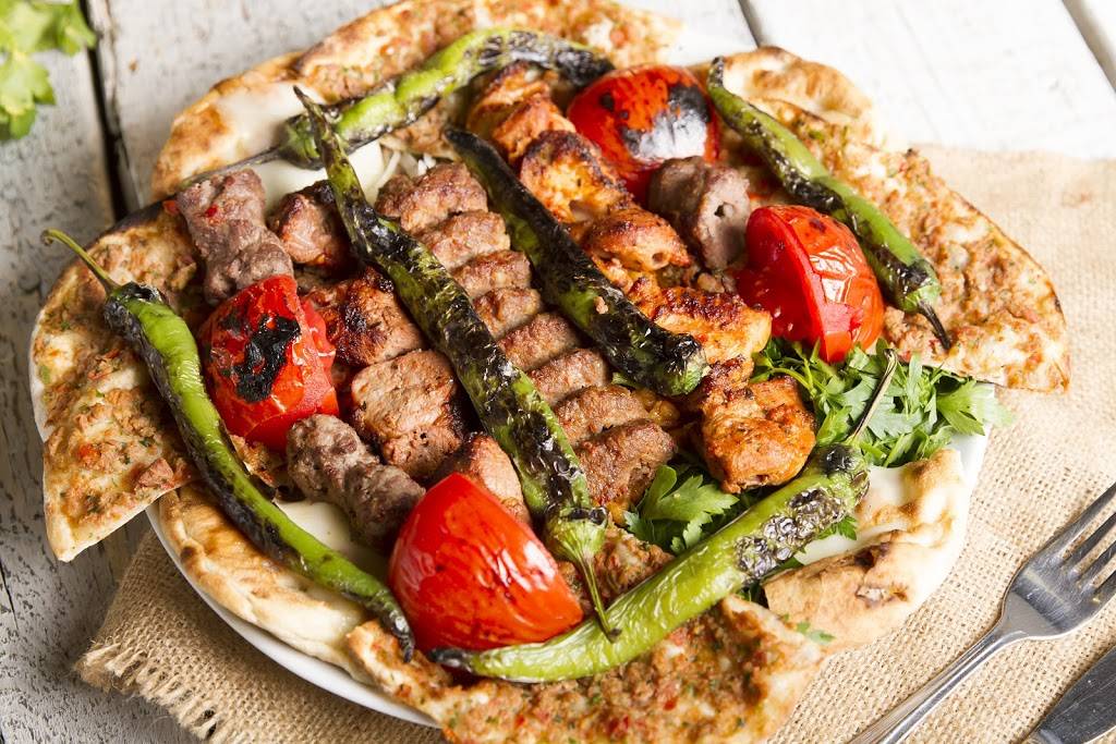 NY GYRO XPRESS | restaurant | 154 8th Ave, New York, NY 10011, USA | 6464846072 OR +1 646-484-6072