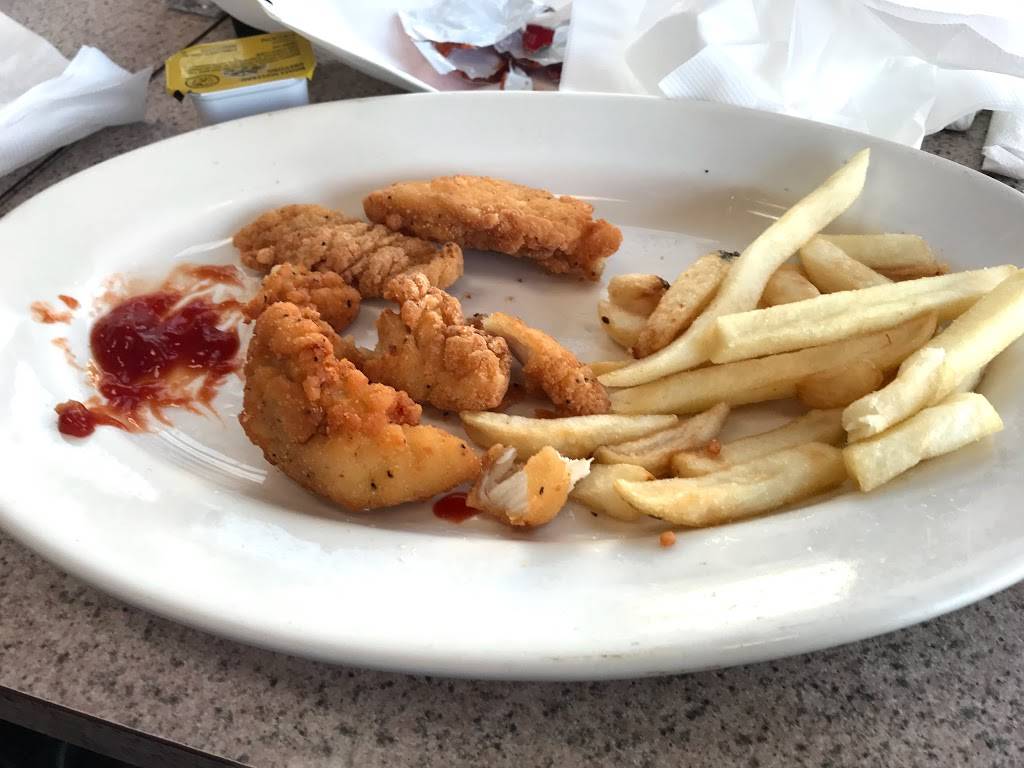 Downwind Restaurant and Lounge | night club | 2000 Airport Rd, Atlanta, GA 30341, USA | 7704520973 OR +1 770-452-0973