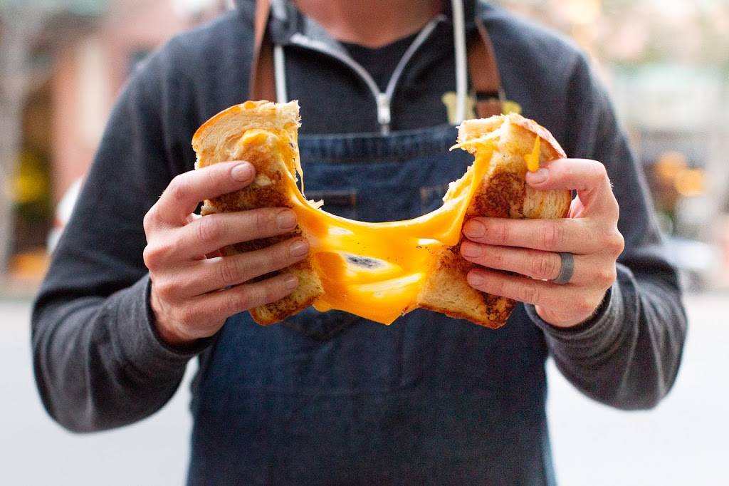 Bread & Cheese Eatery | restaurant | 890 Palomar Airport Rd, Carlsbad, CA 92011, USA | 6197096016 OR +1 619-709-6016