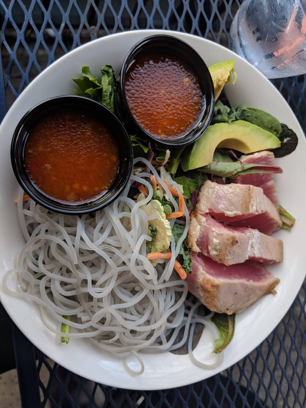 The Upper Room | restaurant | 130 W 11th St Suite B, Tracy, CA 95376, USA | 2092291542 OR +1 209-229-1542