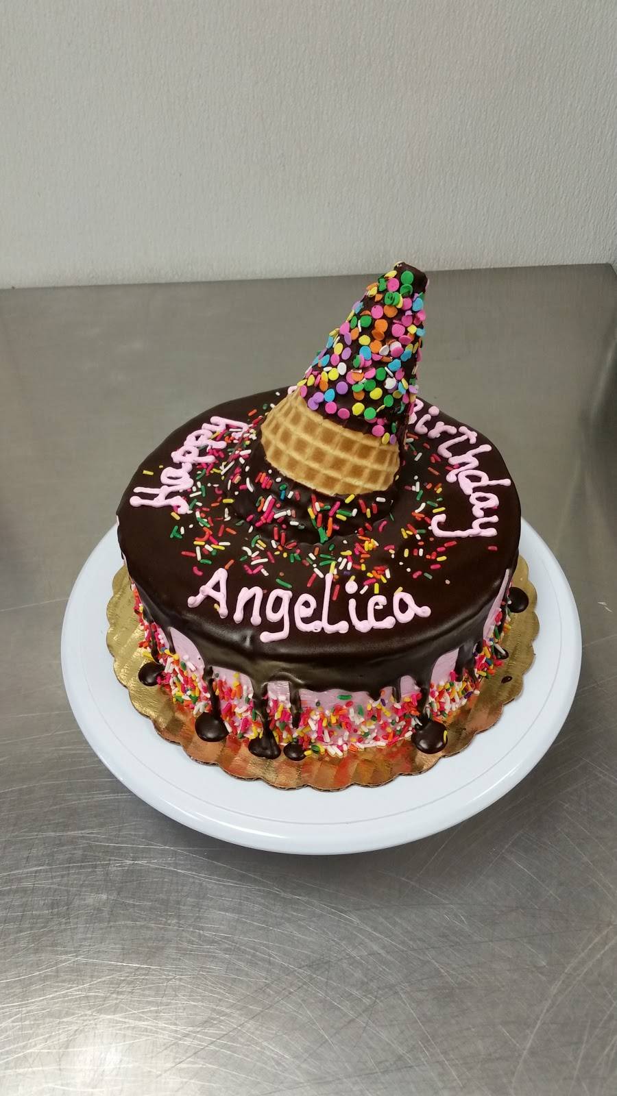 Cold Stone Creamery | bakery | 30628 Benton Rd Ste 201, Winchester, CA 92596, USA | 9519264654 OR +1 951-926-4654