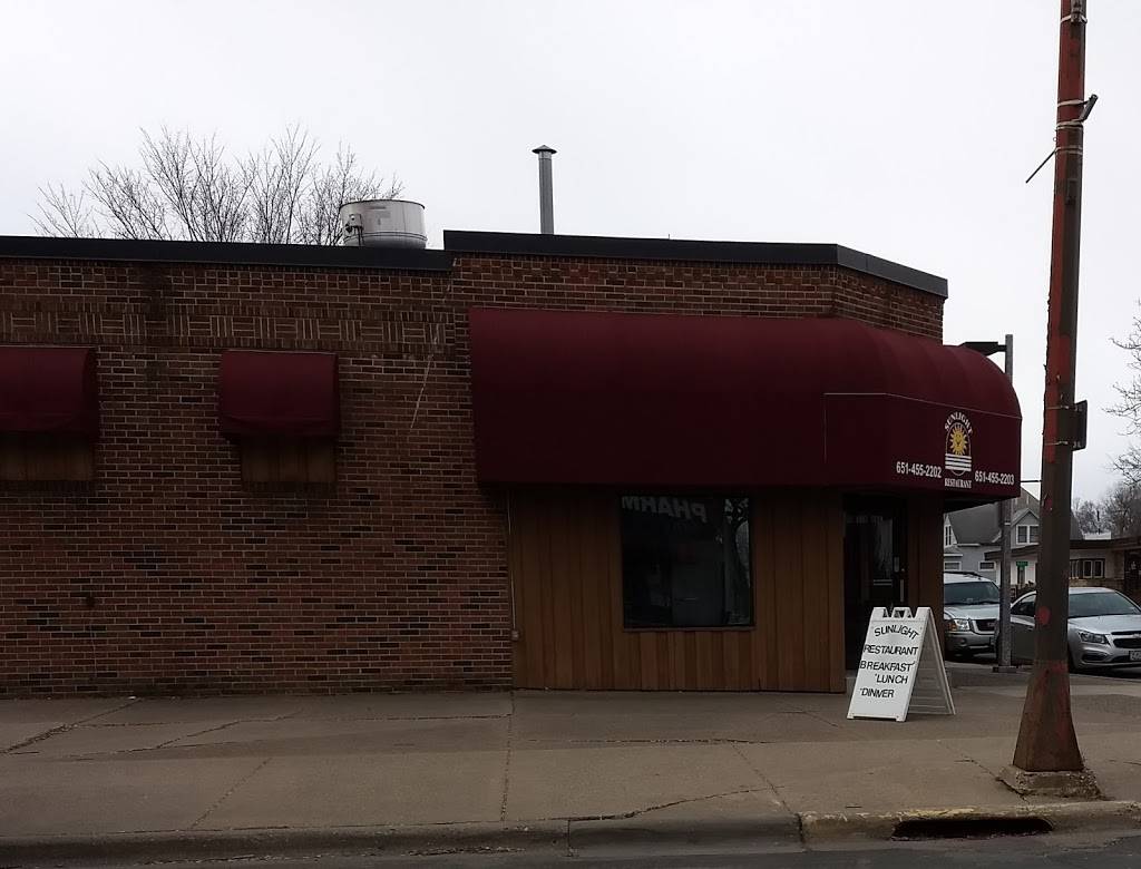 Sunlight Restaurant | restaurant | 100 7th Ave S, South St Paul, MN 55075, USA | 6514552202 OR +1 651-455-2202