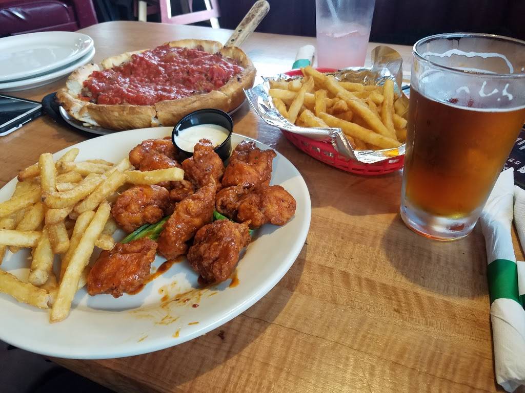 Chicago Pizza & Sports Grille | restaurant | 3150 Highlands Pkwy SE, Smyrna, GA 30082, USA | 6782130238 OR +1 678-213-0238