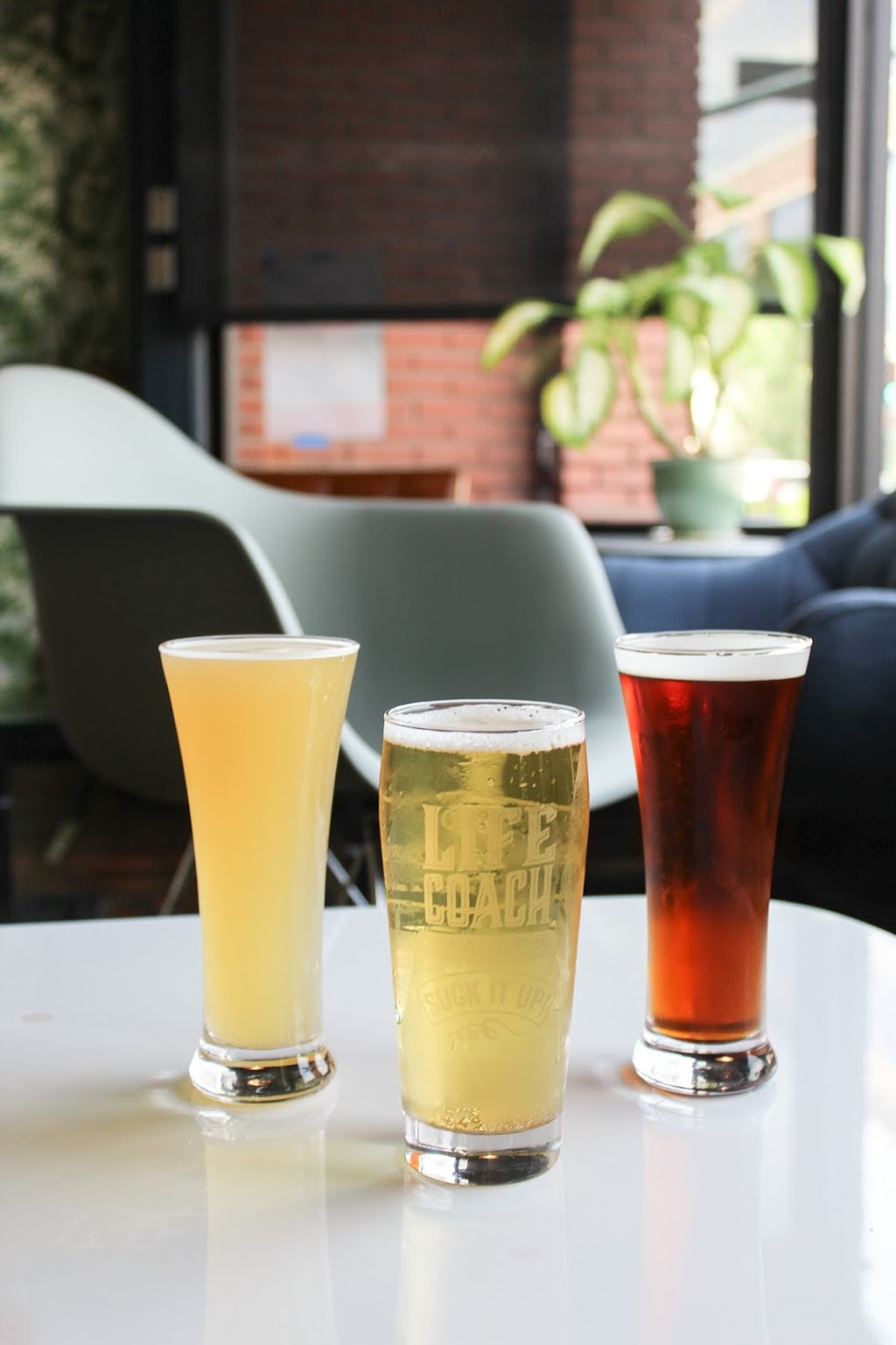 Pool House Kitchen & Bar | restaurant | 219 S 4th St, Manhattan, KS 66502, USA | 7855372135 OR +1 785-537-2135