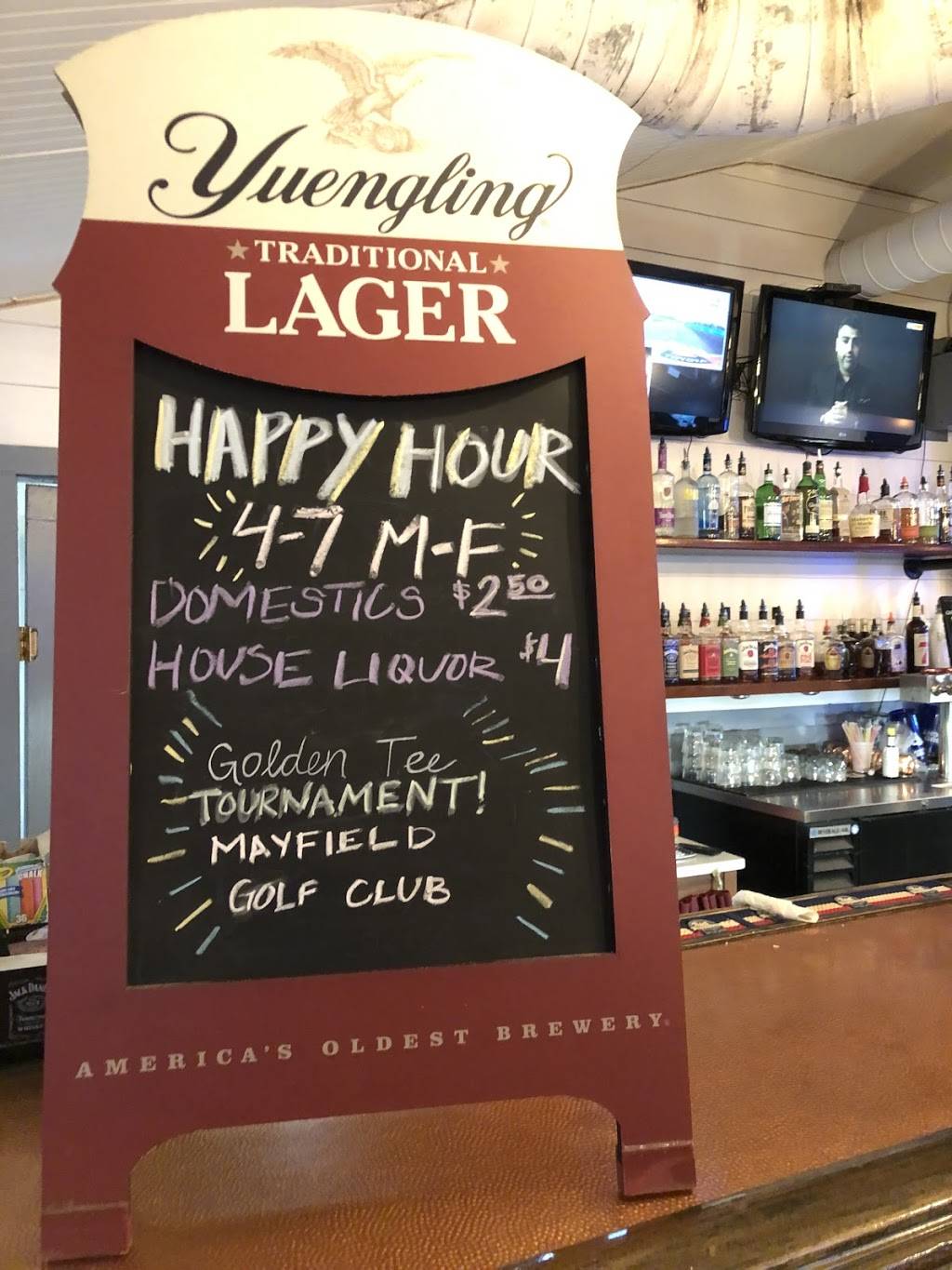 The Hideout | restaurant | 1006 Folly Rd, Charleston, SC 29412, USA | 8438725669 OR +1 843-872-5669