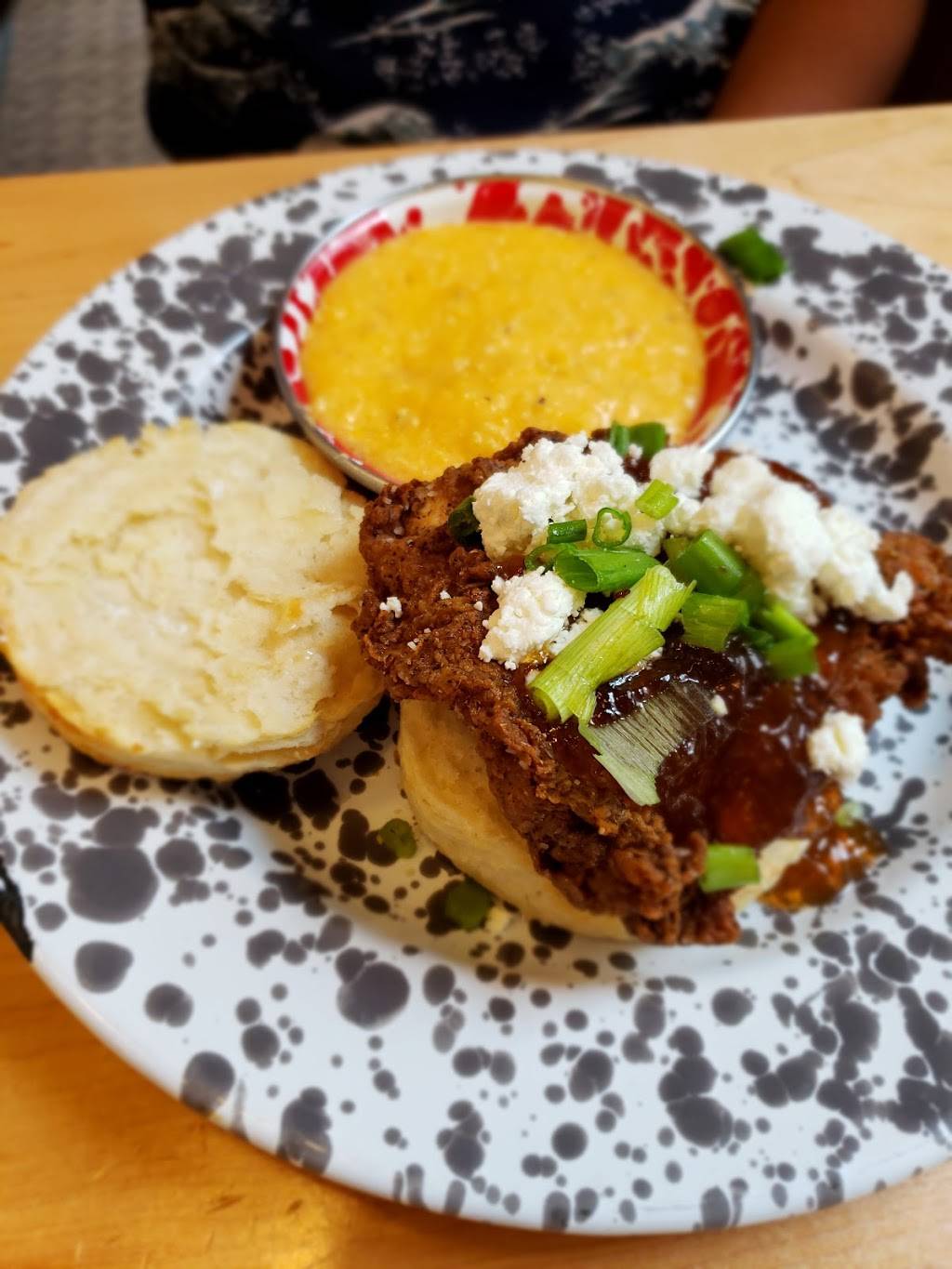 Holler & Dash | restaurant | 6268 W Irlo Bronson Memorial Hwy, Celebration, FL 34747, USA | 3212041445 OR +1 321-204-1445