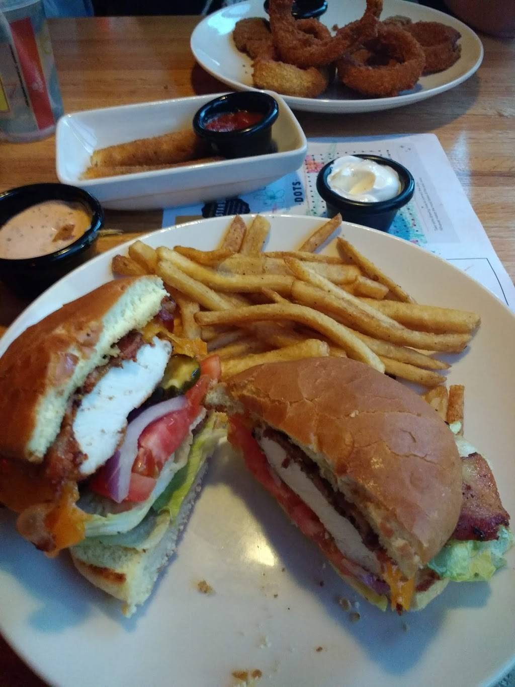 Applebees Grill + Bar | restaurant | 585 Moseley Rd, Fairport, NY 14450, USA | 5854254700 OR +1 585-425-4700