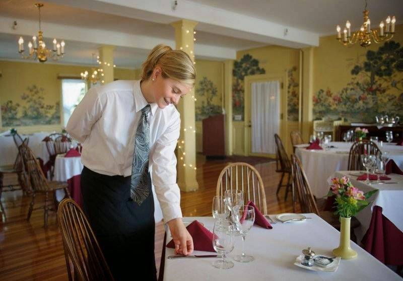 Peabodys at the Asticou | restaurant | 15 Peabody Dr, Northeast Harbor, ME 04662, USA | 2072763344 OR +1 207-276-3344