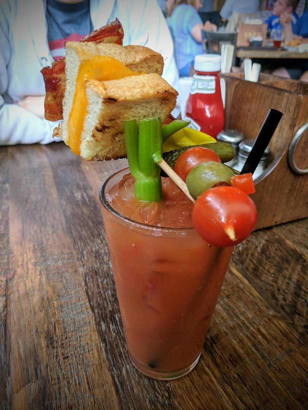 The Yard | restaurant | 1500 Washington Rd, Pittsburgh, PA 15228, USA | 4126682682 OR +1 412-668-2682