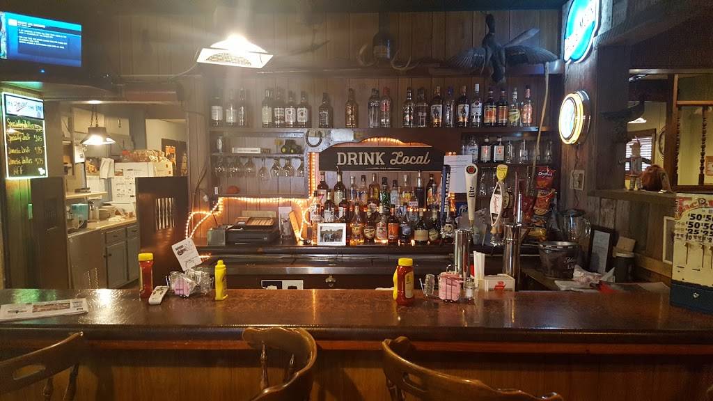 Crossroad Inn | restaurant | 5975 IN-9, Columbia City, IN 46725, USA | 2603962144 OR +1 260-396-2144