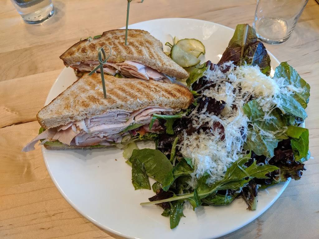 Benedicts | restaurant | 10 East Center St Skyway Level - 2nd Floor, Rochester, MN 55904, USA | 5073611208 OR +1 507-361-1208