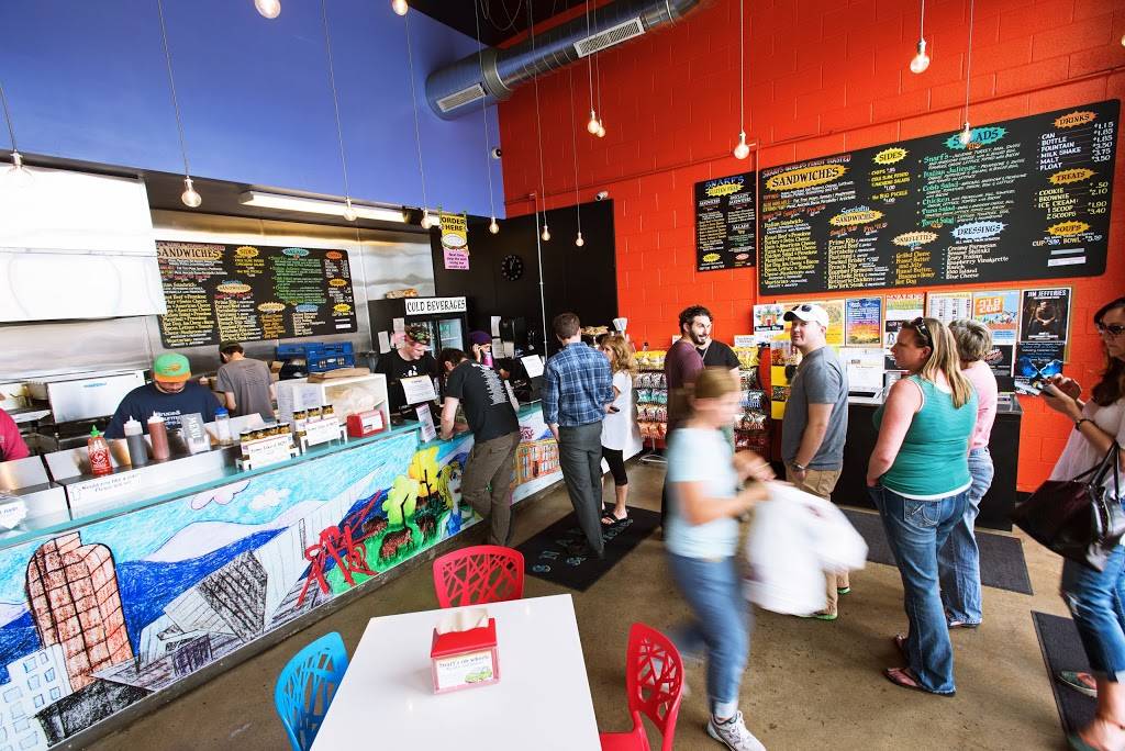 Snarfs Sandwiches | meal takeaway | 2425 Broadway, Denver, CO 80205, USA | 3035243466 OR +1 303-524-3466