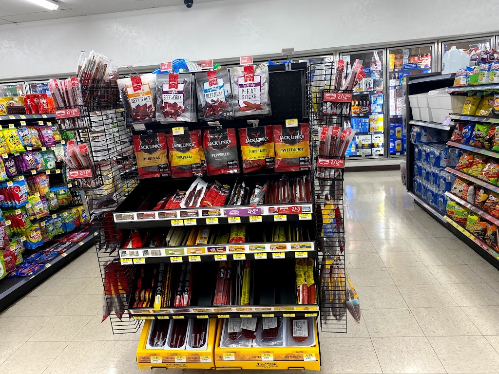 Maverik Adventures First Stop | restaurant | 220 N Airport Rd, Cedar City, UT 84720, USA | 4358678715 OR +1 435-867-8715