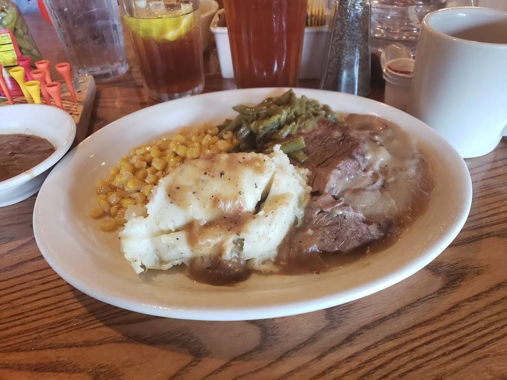 Cracker Barrel Old Country Store | restaurant | 8215 Eagle Lake Dr, Evansville, IN 47715, USA | 8124798788 OR +1 812-479-8788