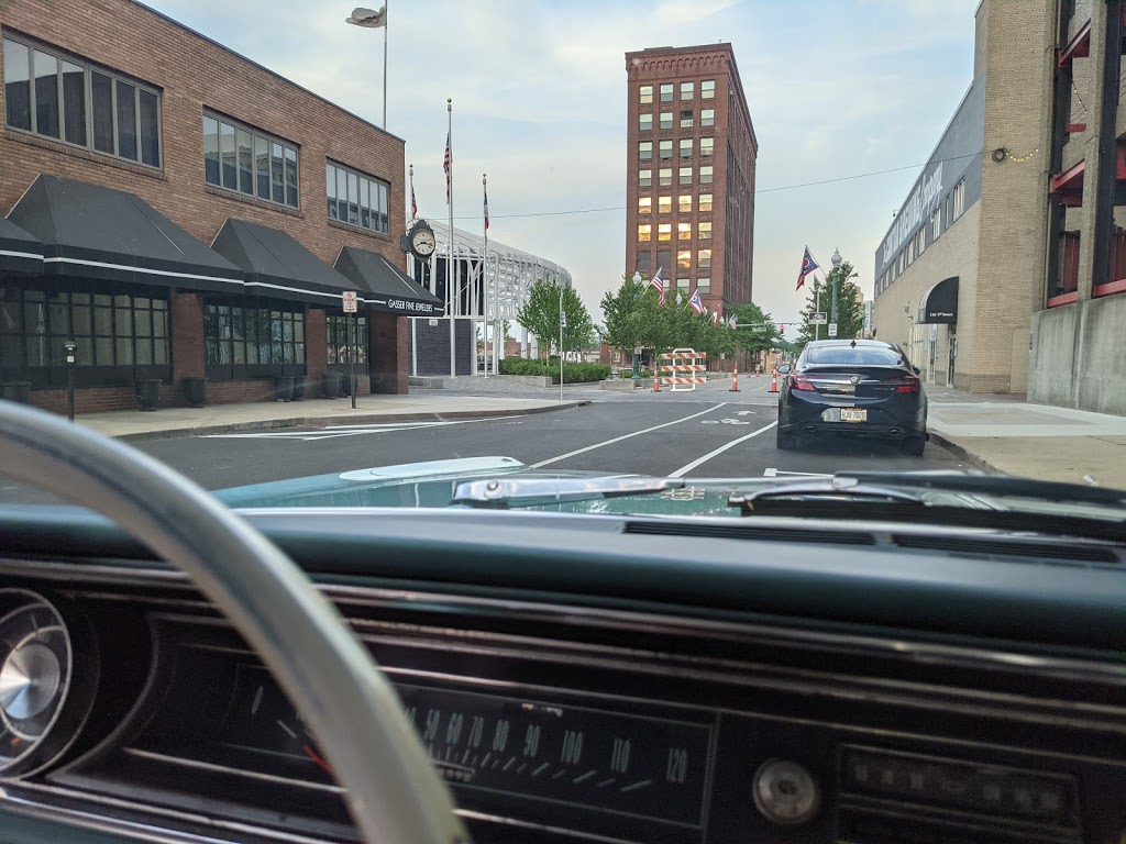 Centennial Plaza | restaurant | 300 Market Ave N, Canton, OH 44702, USA | 3303669800 OR +1 330-366-9800