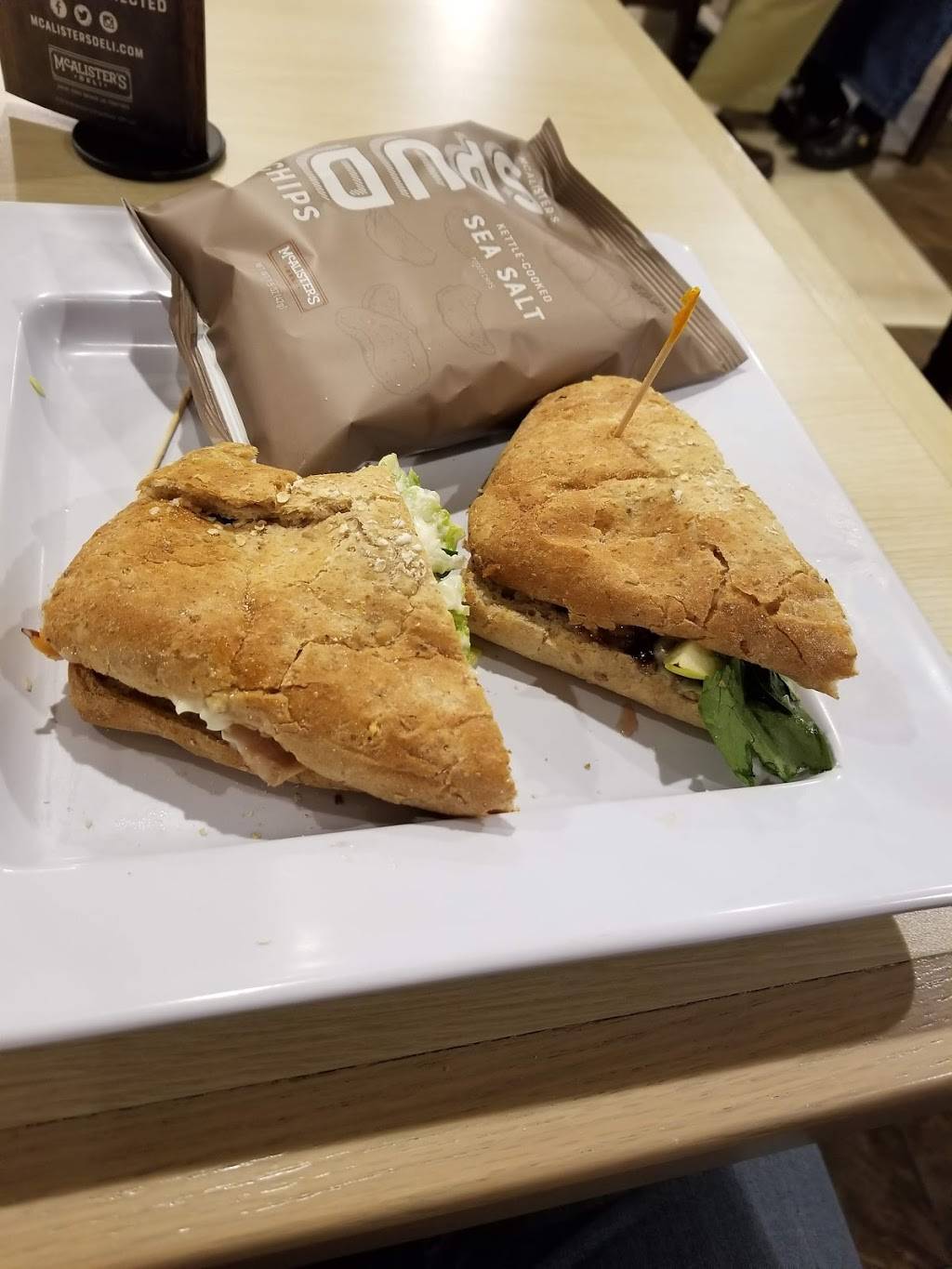 McAlisters Deli | restaurant | 1635 E Jackson, Macomb, IL 61455, USA | 3093261326 OR +1 309-326-1326