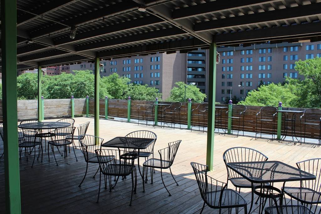 The Alley Deck | restaurant | 4120 Woodward Ave, Detroit, MI 48201, USA | 3138339700 OR +1 313-833-9700