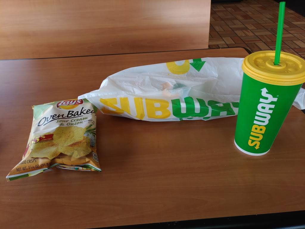 Subway Restaurants | restaurant | 201 S Rand Rd, Lake Zurich, IL 60047, USA | 8475409797 OR +1 847-540-9797