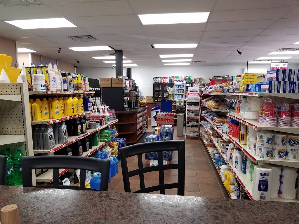 Chicken Coop Restaurant | restaurant | 40 Front St, Lovingston, VA 22949, USA | 4342637818 OR +1 434-263-7818