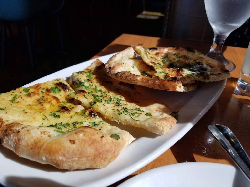 Indian Twist | restaurant | 4660 E Camp Lowell Dr, Tucson, AZ 85712, USA | 5204955499 OR +1 520-495-5499