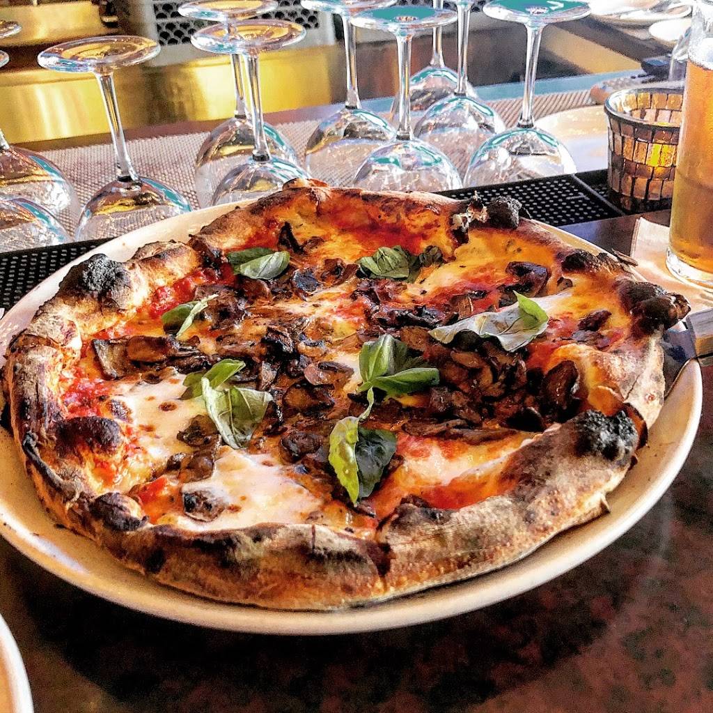 Flame Pizzeria | restaurant | 19309 Vanowen St, Reseda, CA 91335, USA | 8185783888 OR +1 818-578-3888