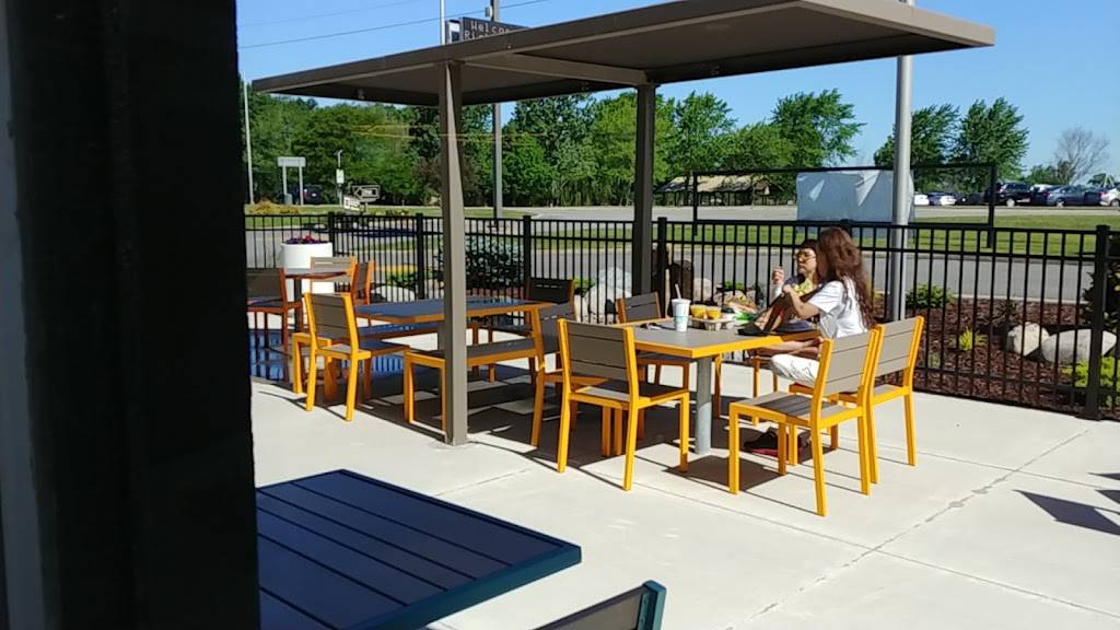 McDonalds | cafe | 4855 W Sauk Trail, Richton Park, IL 60471, USA | 7087478820 OR +1 708-747-8820