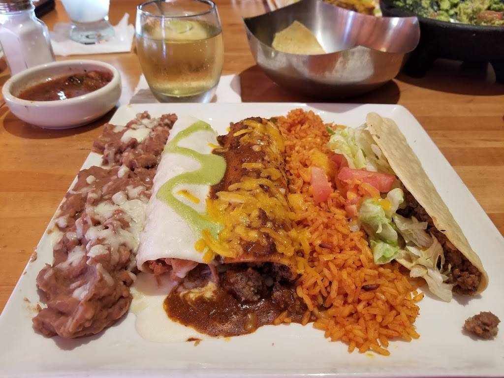 Cantina Laredo | restaurant | 2150 E Williams Field Rd bldg 16 suite 123, Gilbert, AZ 85296, USA | 4807826777 OR +1 480-782-6777