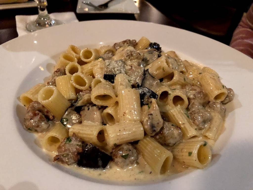 Tremonte Restaurant & Bar | restaurant | 397 Main St, Woburn, MA 01801, USA | 7819384020 OR +1 781-938-4020