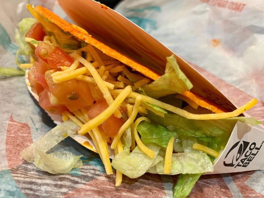 Taco Bell | meal takeaway | 131 E Orangethorpe Ave, Fullerton, CA 92832, USA | 7149925700 OR +1 714-992-5700