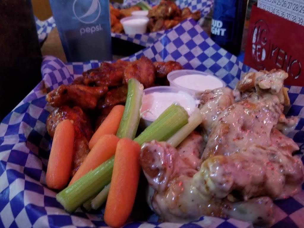 IceHouse Sports Bar | restaurant | 10920 Emmet St, Omaha, NE 68164, USA | 4029342337 OR +1 402-934-2337