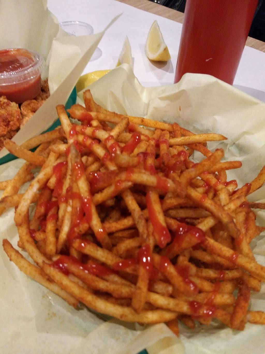 The Kickin Crab | restaurant | 1390 Fullerton Rd #102, Rowland Heights, CA 91748, USA | 6269653888 OR +1 626-965-3888