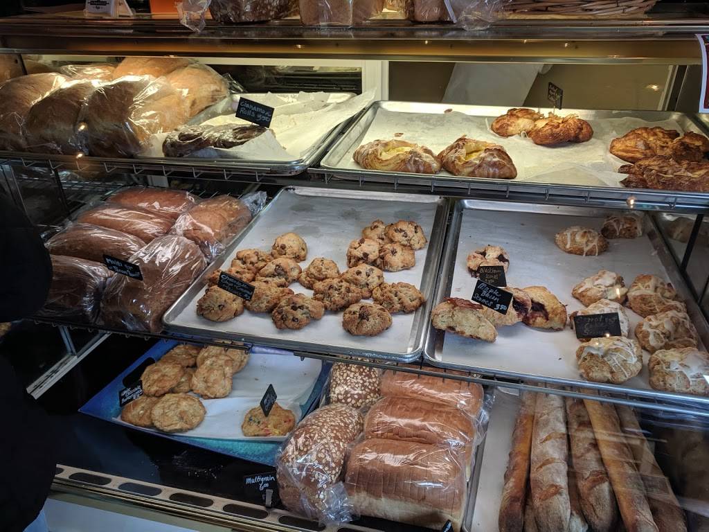 Borrowed Kitchen Bakery And Farmhouse Cafe | bakery | 10811 NE State Hwy 104 #101, Kingston, WA 98346, USA | 3608602255 OR +1 360-860-2255