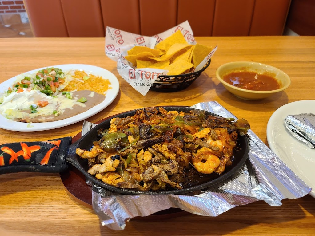 El Toro Mexican Bar & Grill | restaurant | 2420 N Fairfield Rd, Dayton, OH 45431, USA | 9373068150 OR +1 937-306-8150