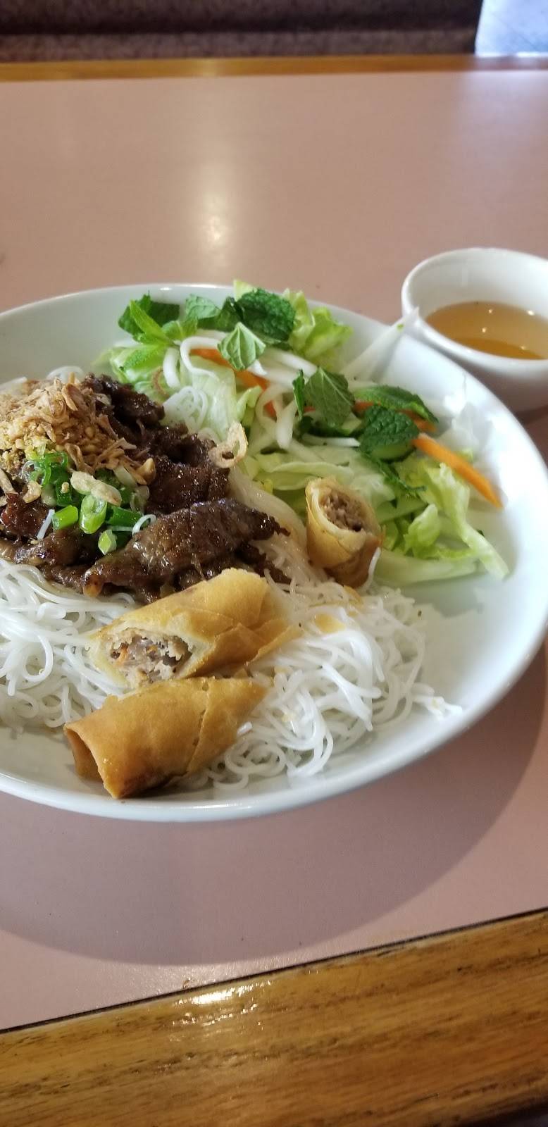 Saigon Bowl | restaurant | 2129 Drew St, Clearwater, FL 33765, USA | 7272210129 OR +1 727-221-0129