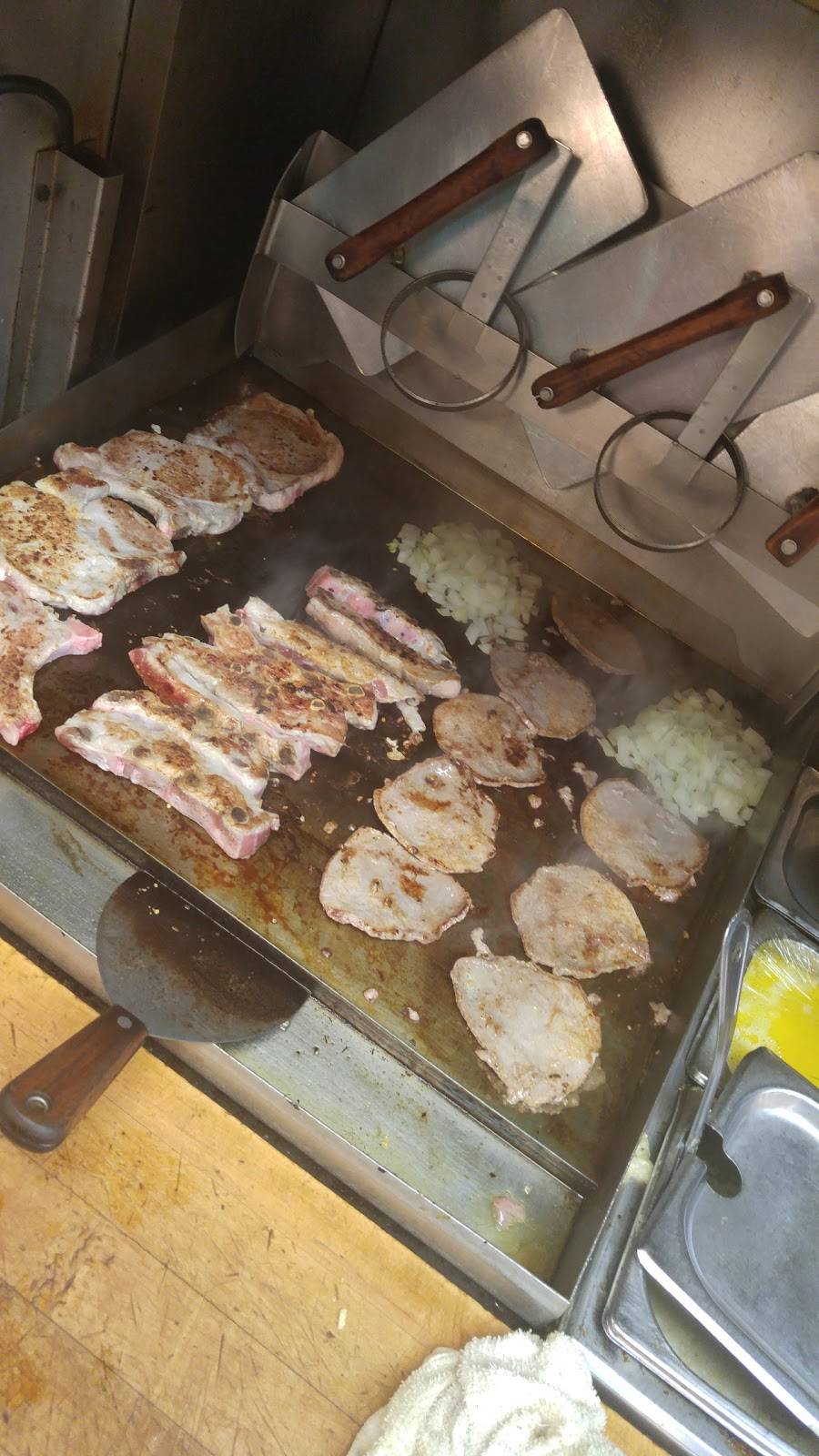 Waffle House | meal takeaway | 778 St Andrews Rd, Columbia, SC 29210, USA | 8037986482 OR +1 803-798-6482