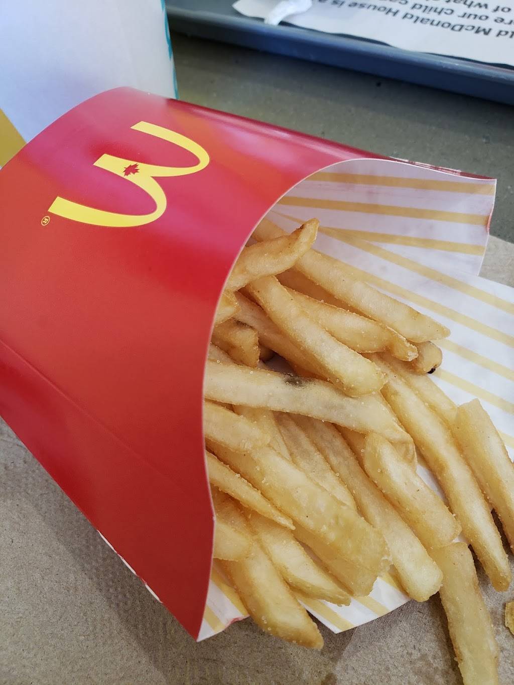 McDonalds | cafe | 77 Queensway East, Simcoe, ON N3Y 4M5, Canada | 5194268085 OR +1 519-426-8085